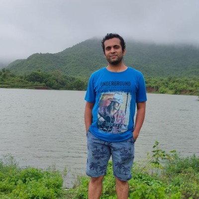 Srinidhi K